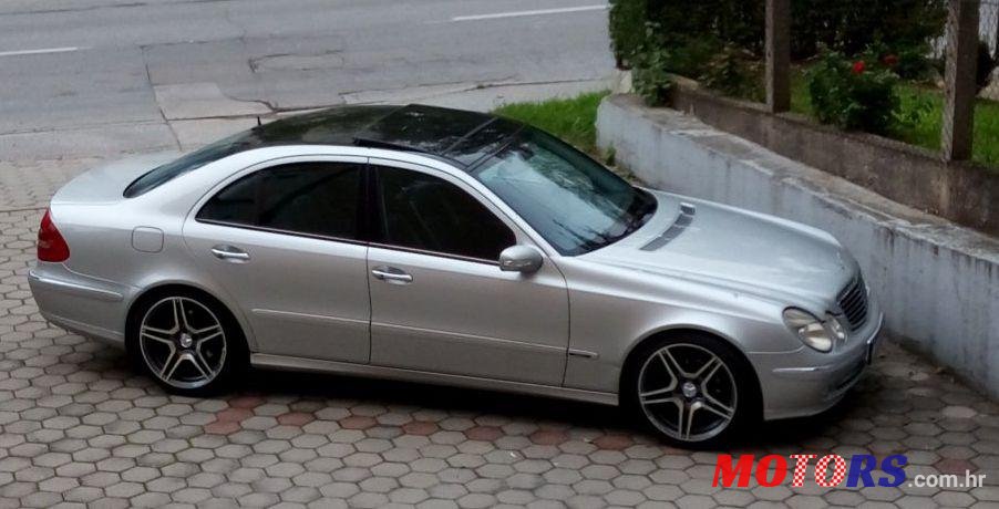 2002' Mercedes-Benz E-Klasa 270 Cdi photo #2