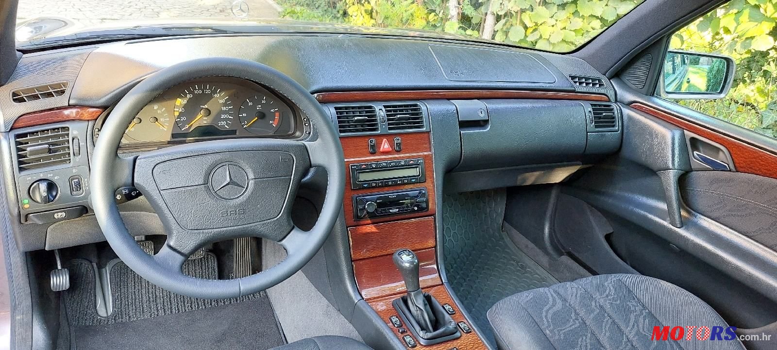 1996' Mercedes-Benz E-Klasa 290 Td photo #5