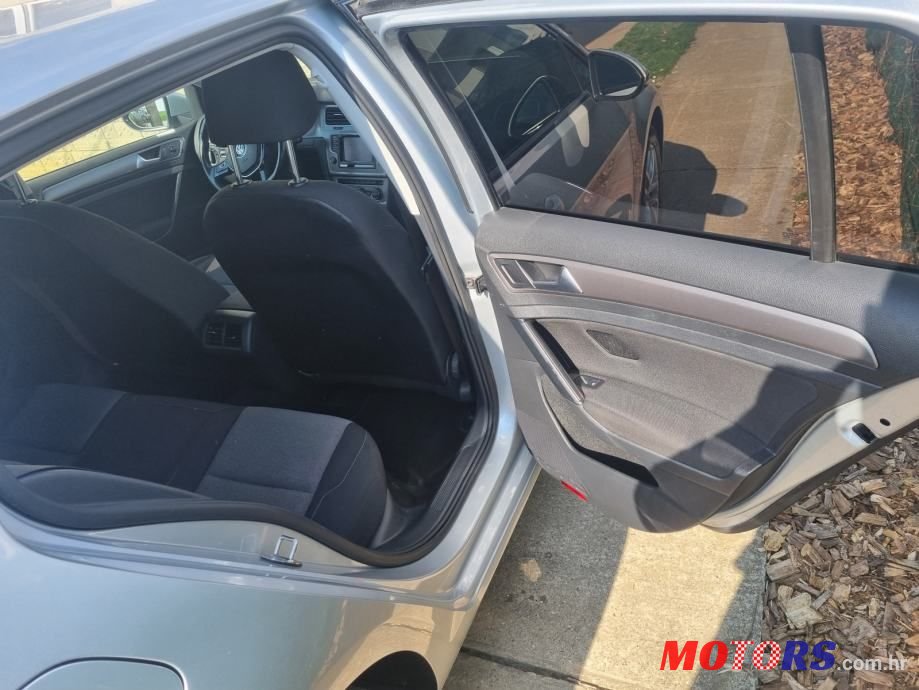 2014' Volkswagen Golf 7 photo #5