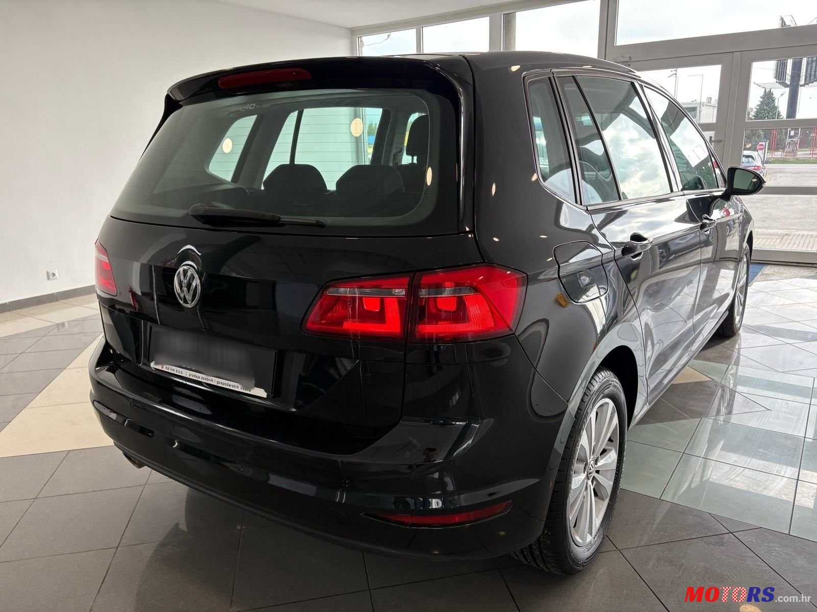 2015' Volkswagen Golf Sportsvan photo #5