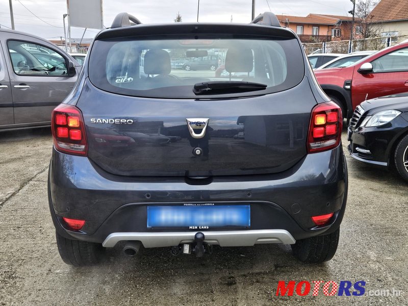 2020' Dacia Sandero photo #6