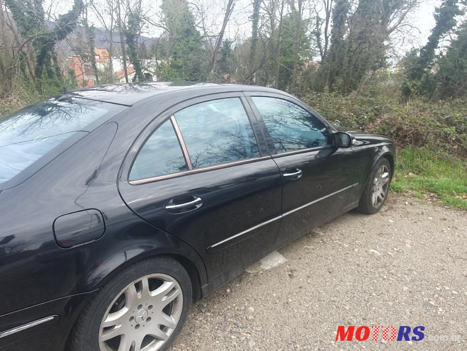 2005' Mercedes-Benz E-Klasa 320 Cdi photo #5