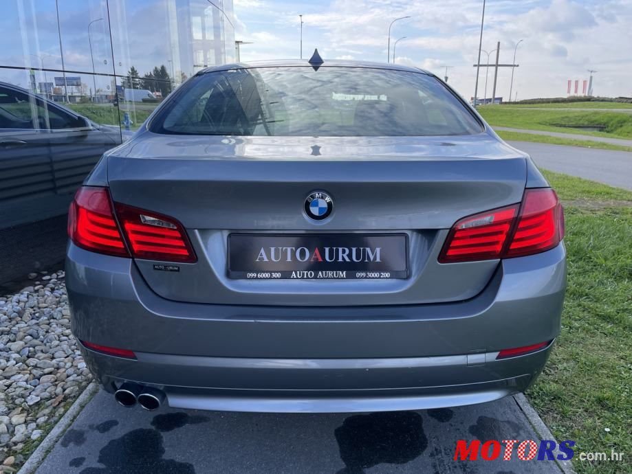 2012' BMW Serija 5 520D photo #4