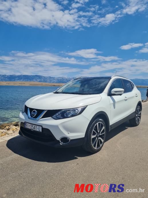 2015' Nissan Qashqai photo #1