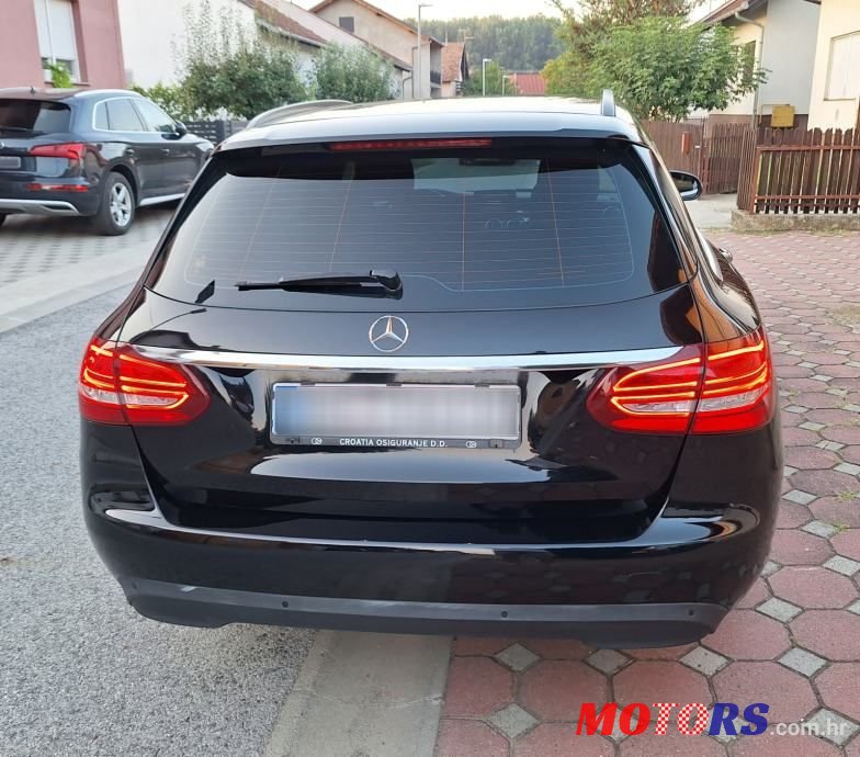 2015' Mercedes-Benz C-Klasa 200 T photo #6