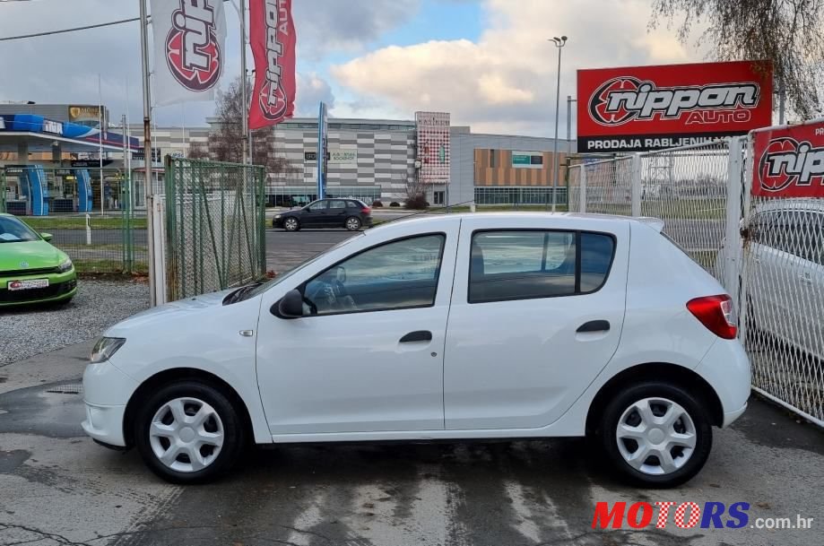 2013' Dacia Sandero 1,2 16V photo #3