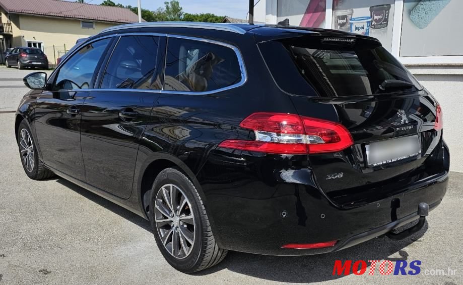 2017' Peugeot 308 Sw photo #4