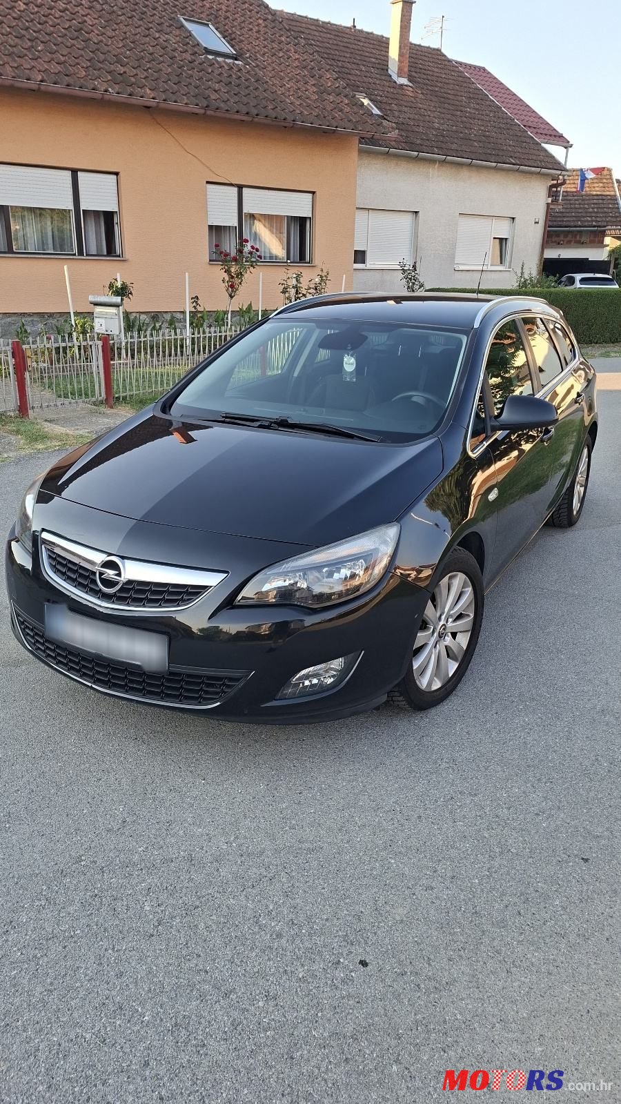 2012' Opel Astra 1,7 Cdti Sport photo #3