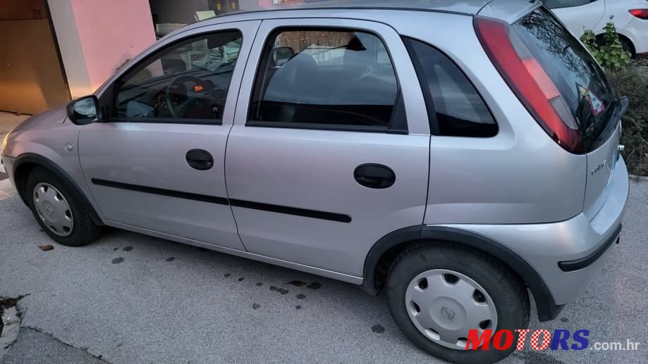 2005' Opel Corsa 1,2 16V photo #1