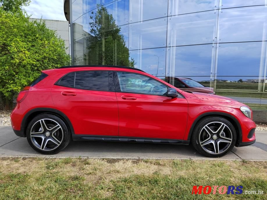2015' Mercedes-Benz Gla 220 Cdi photo #6