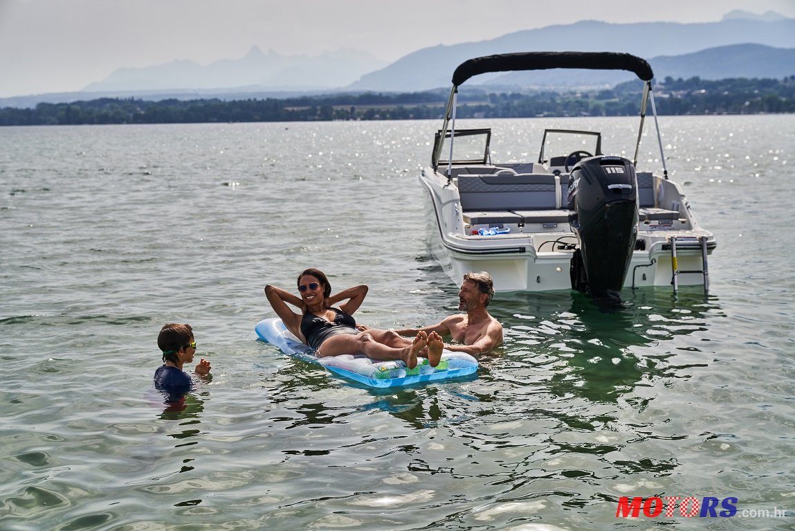 2023' Bayliner Element M19 Bowrider photo #4