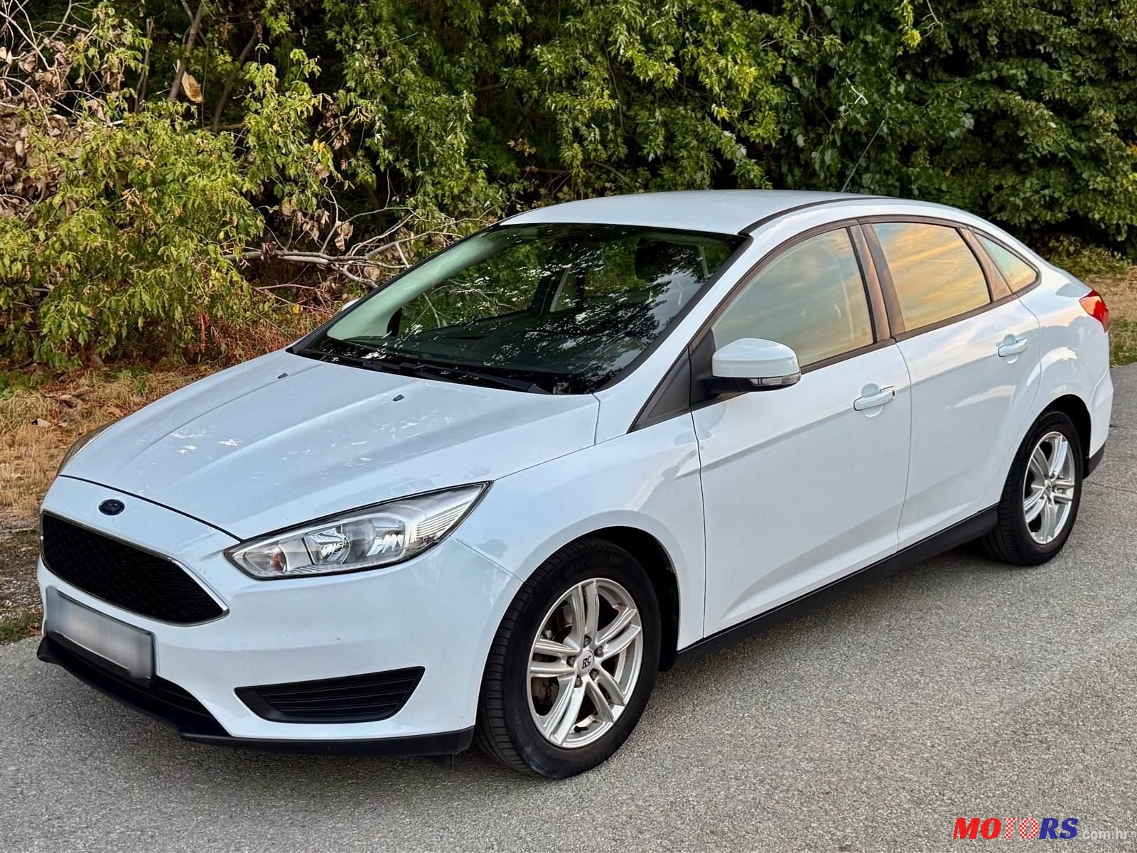 2016' Ford Focus 1,0 Gtdi photo #1