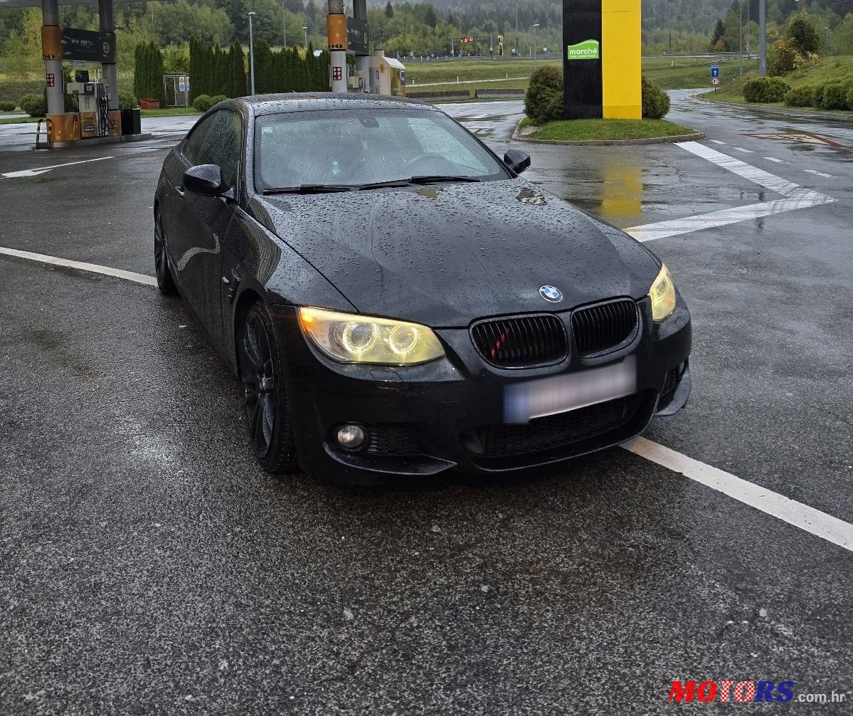 2010' BMW Serija 3 Coupe 320D photo #2