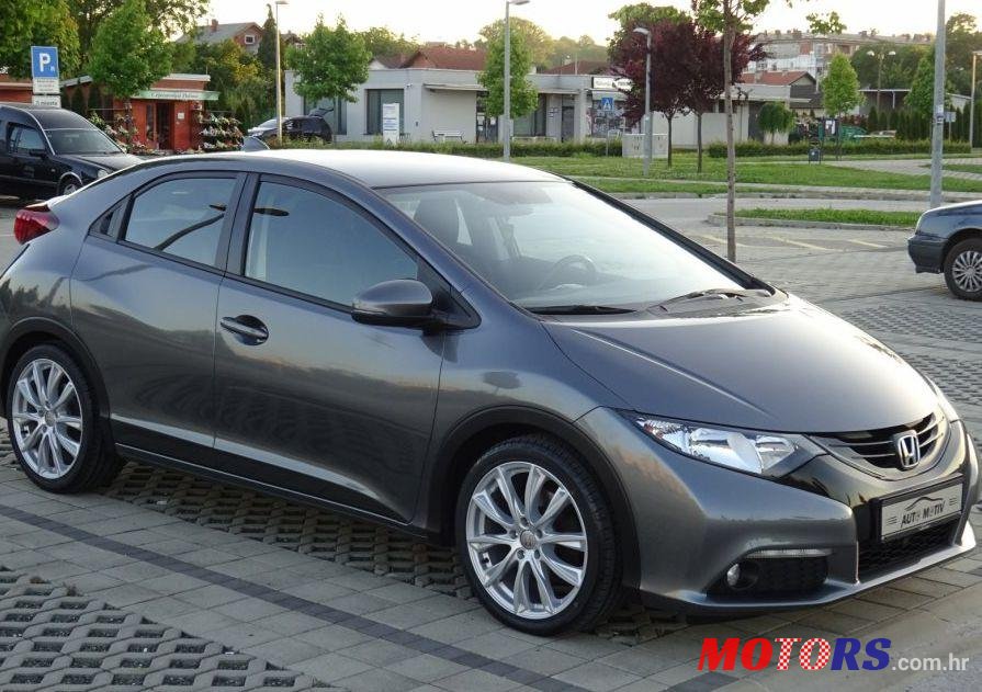 2014' Honda Civic 1,6 Sport photo #1