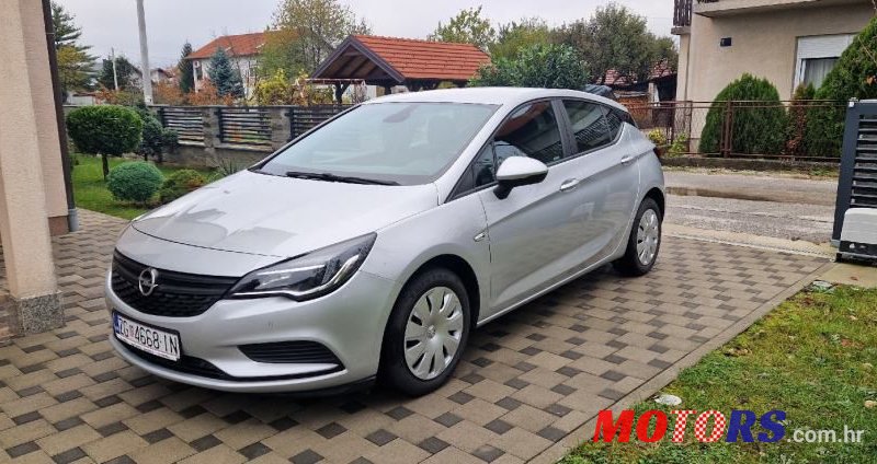 2015' Opel Astra 1.6 Cdti photo #1