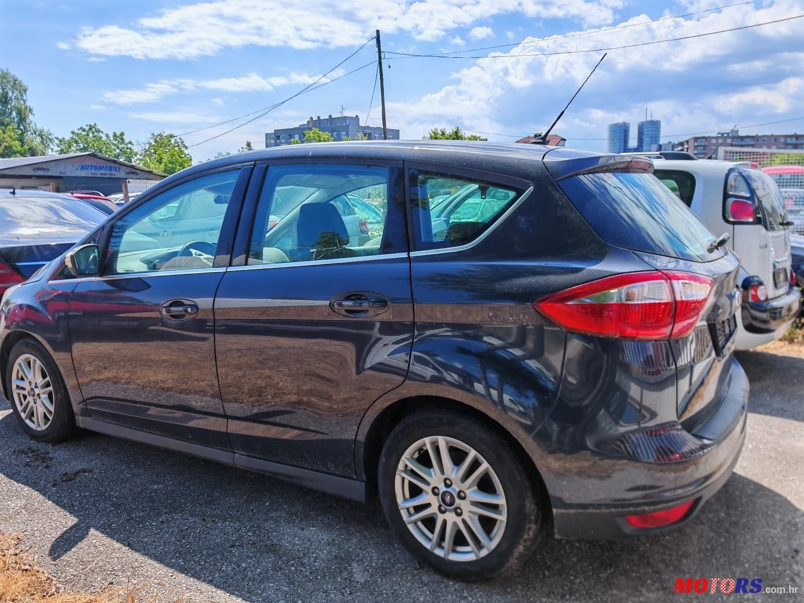 2014' Ford C-MAX 1.0 Ecoboost photo #2