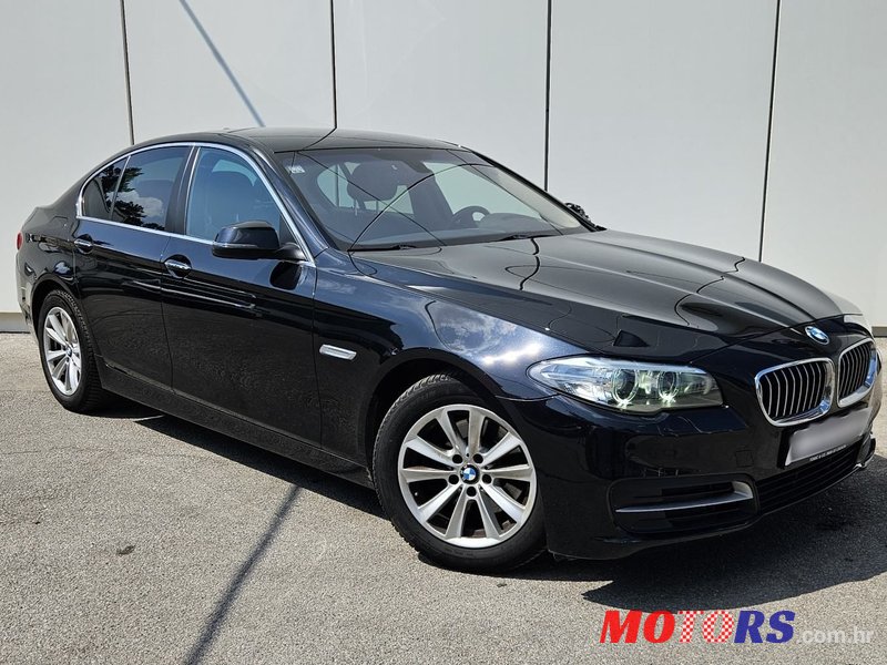 2016' BMW Serija 5 520D photo #1