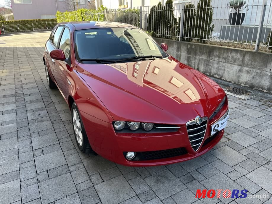 2010' Alfa Romeo 159 Sw photo #3