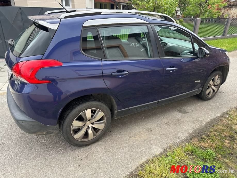 2014' Peugeot 2008 1,6 E-Hdi photo #3