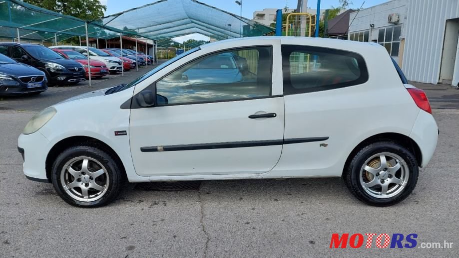 2007' Renault Clio 1,5 Dci photo #4