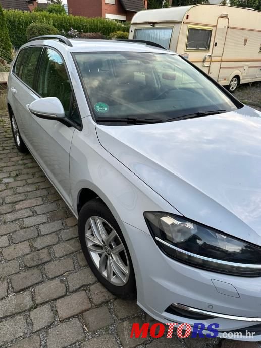 2017' Volkswagen Golf VII Variant photo #1