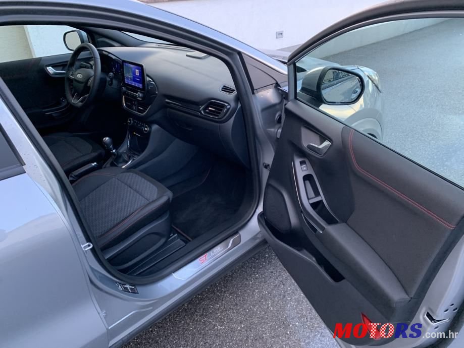 2020' Ford Puma 1,0 Ecoboost photo #6