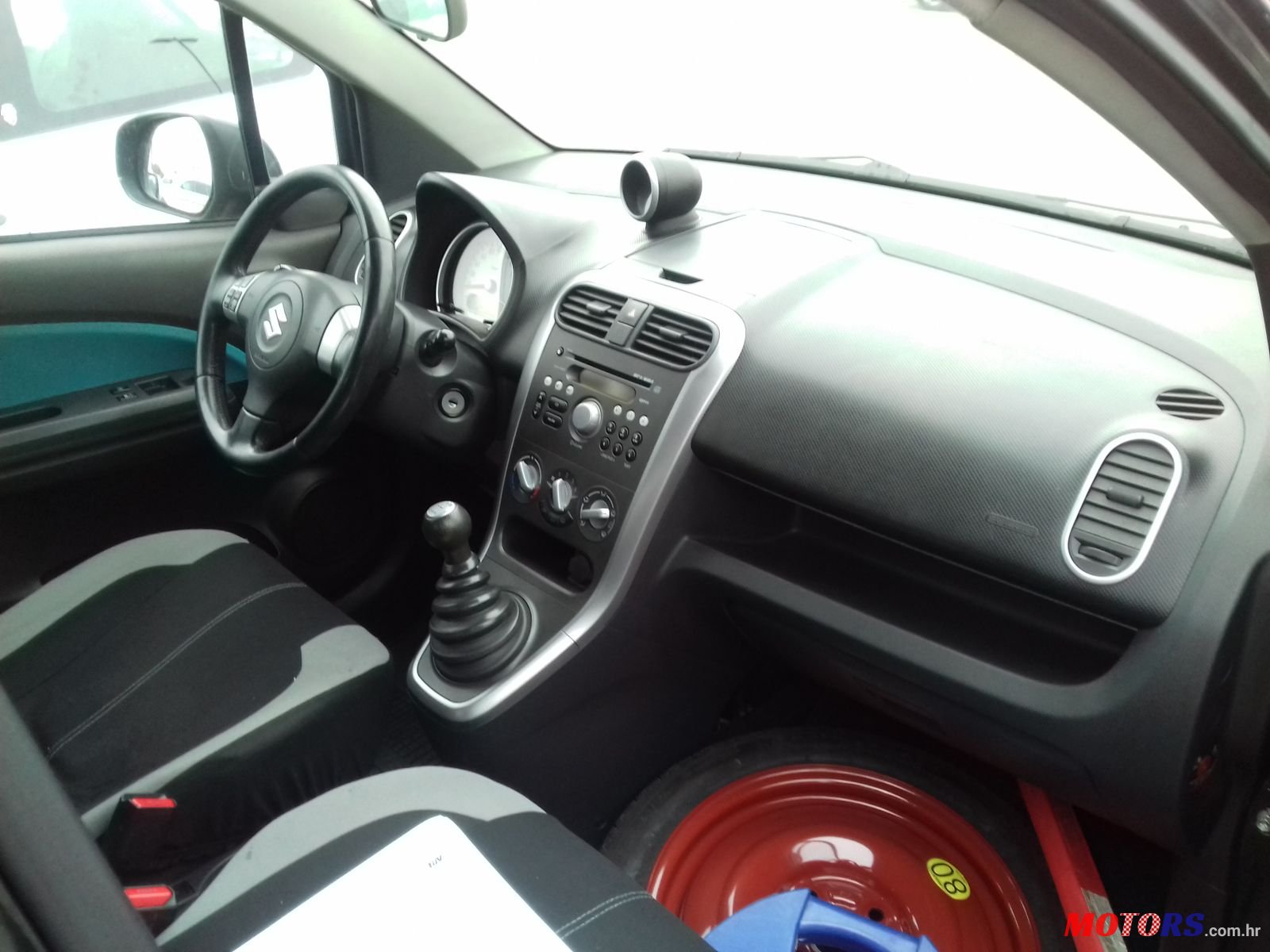 2008' Suzuki Splash photo #1