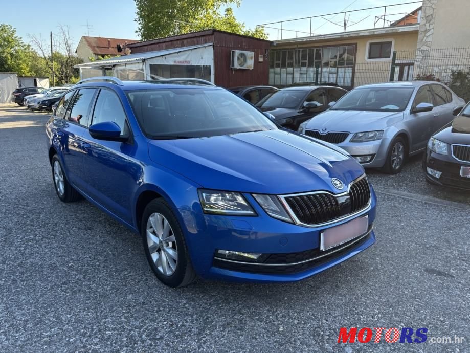 2017' Skoda Octavia Combi photo #6