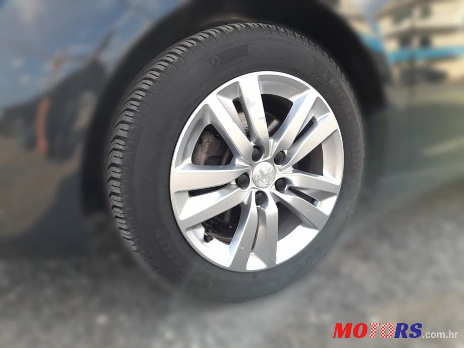 2018' Peugeot 308 Sw photo #6