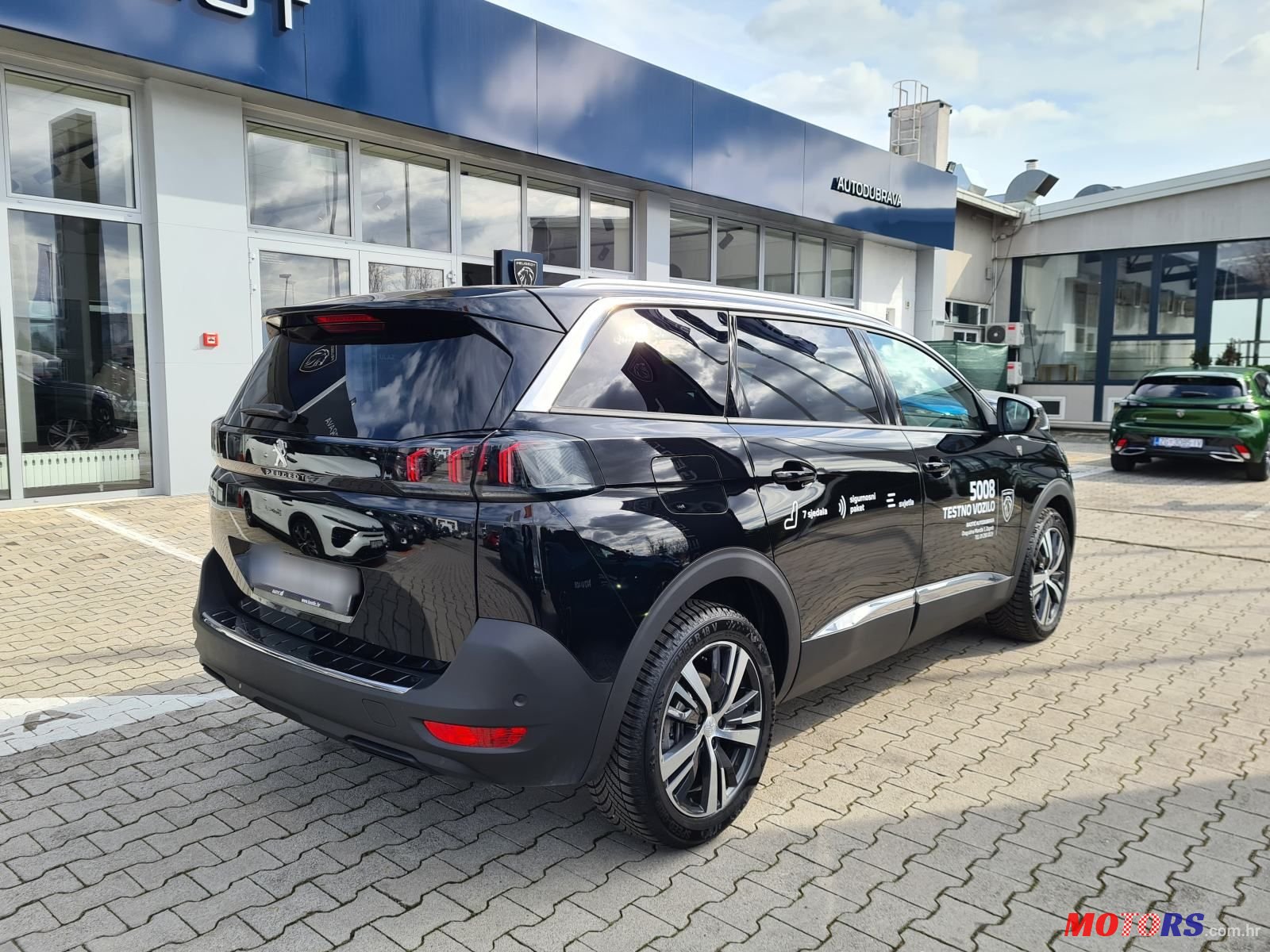2022' Peugeot 5008 1,5 photo #6