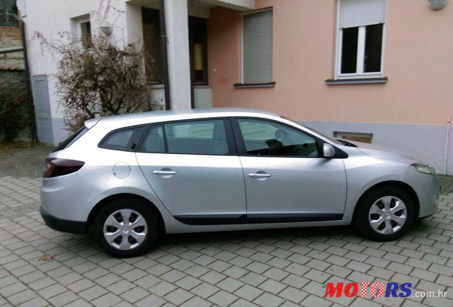 2011' Renault Megane Grandtour 1,5 Dci photo #1