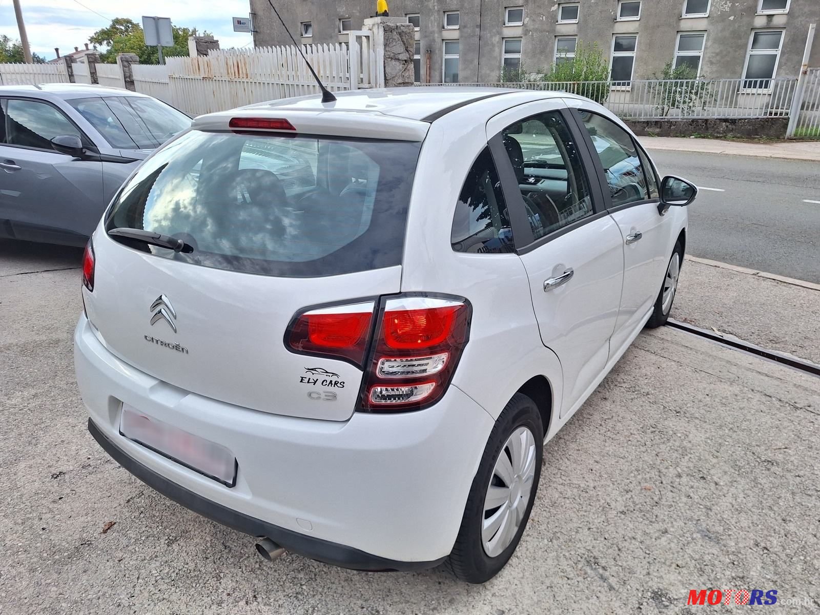 2013' Citroen C3 1,4 Hdi photo #4