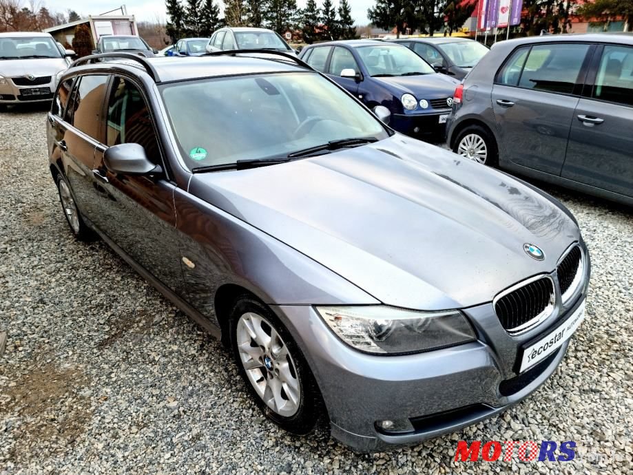 2010' BMW Serija 3 Touring 318D photo #4