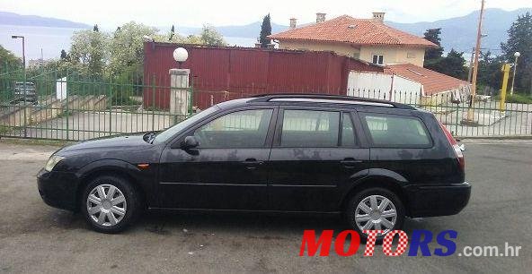 2002' Ford Mondeo Karavan photo #1