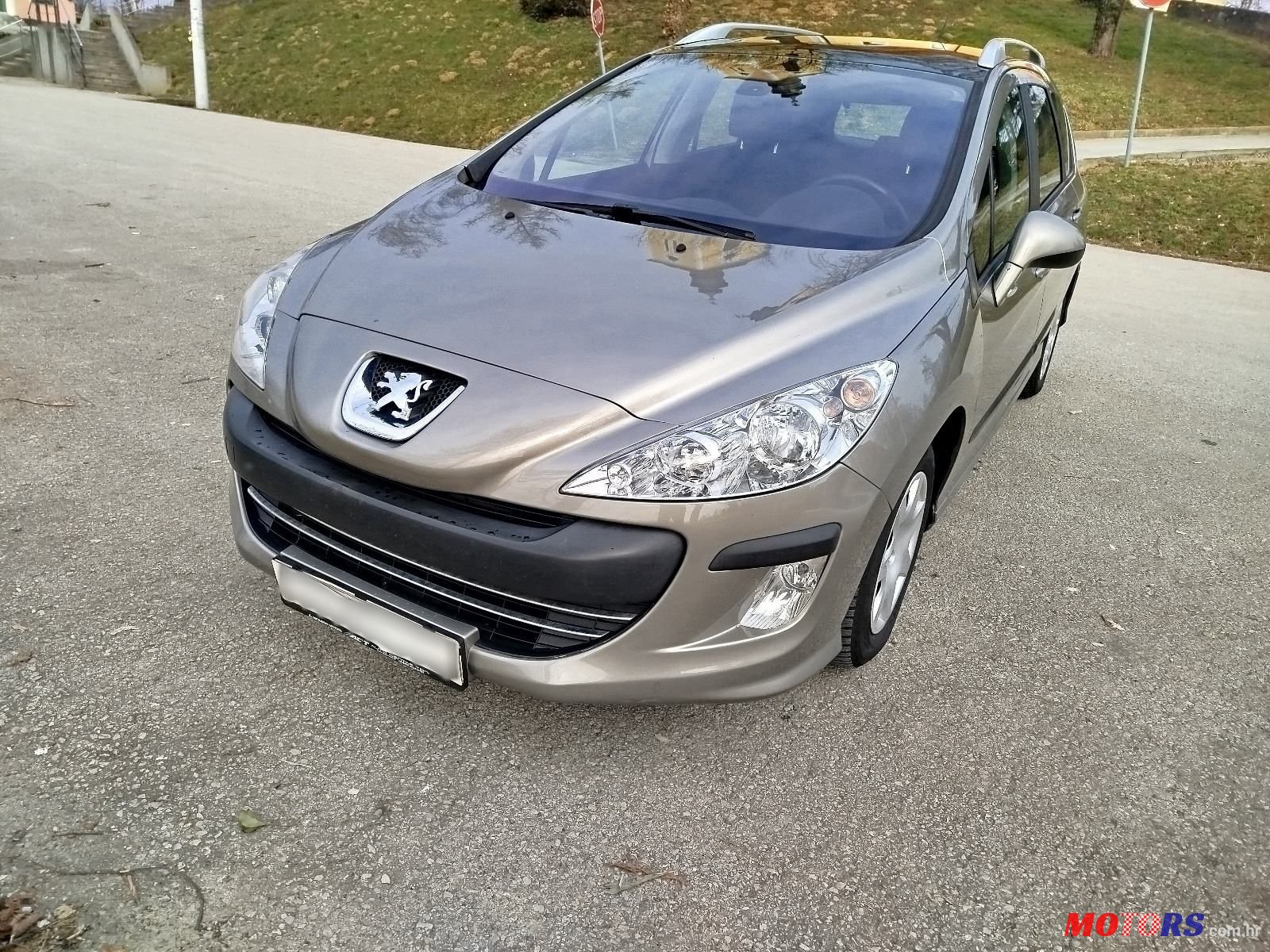 2010' Peugeot 308 Sw photo #3