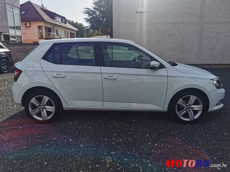 2018' Skoda Fabia 1,0 photo #4