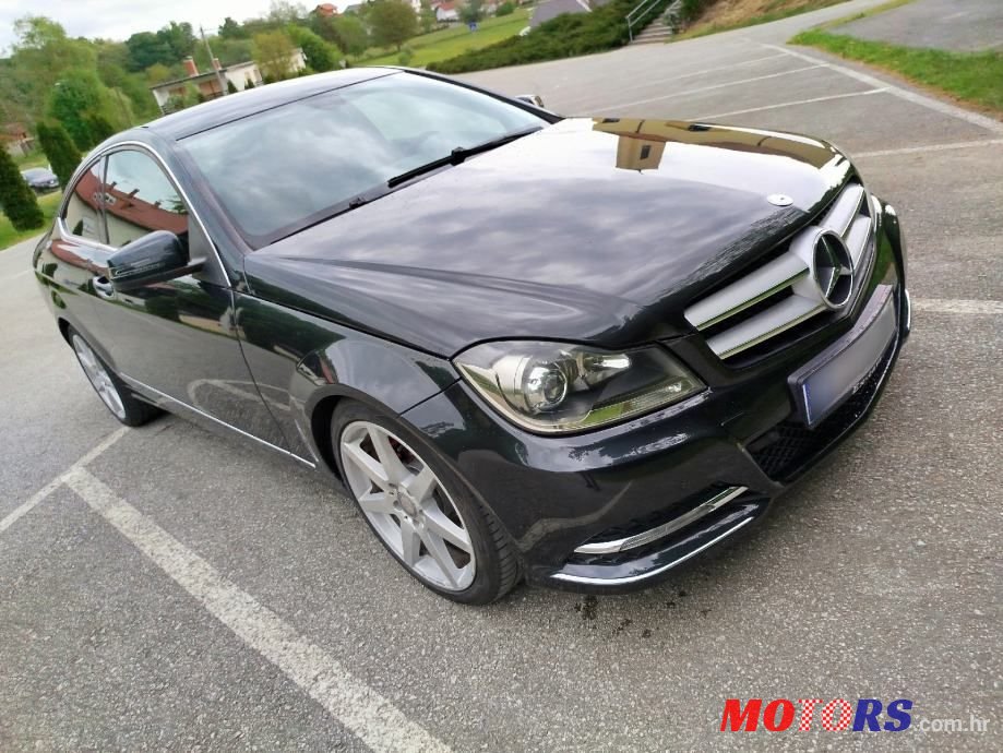2012' Mercedes-Benz C-Klasa 220 Cdi photo #3