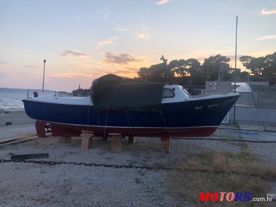 1977' Maestral 700 photo #1