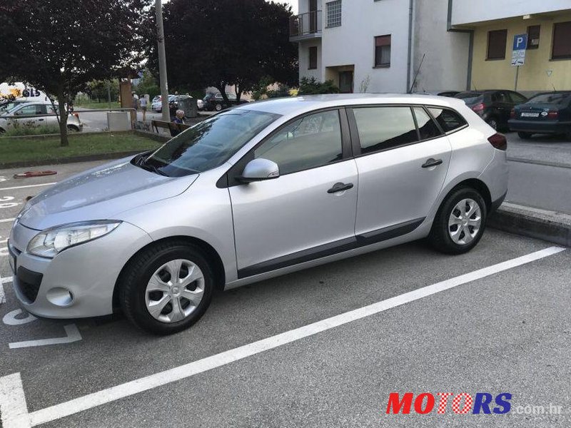 2011' Renault Megane Grandtour 1,5 Dci photo #1