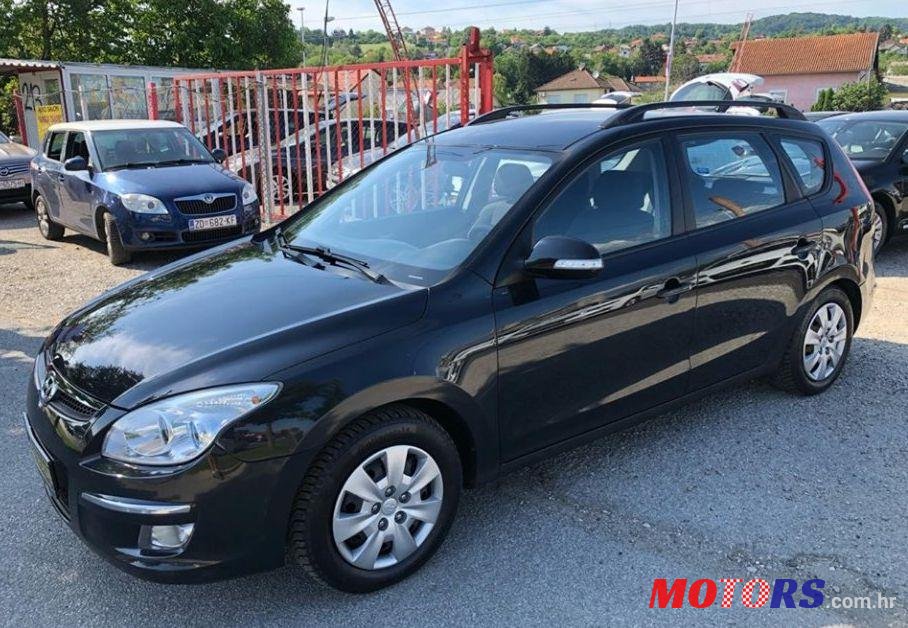 2009' Hyundai I30 1,6 Crdi photo #1