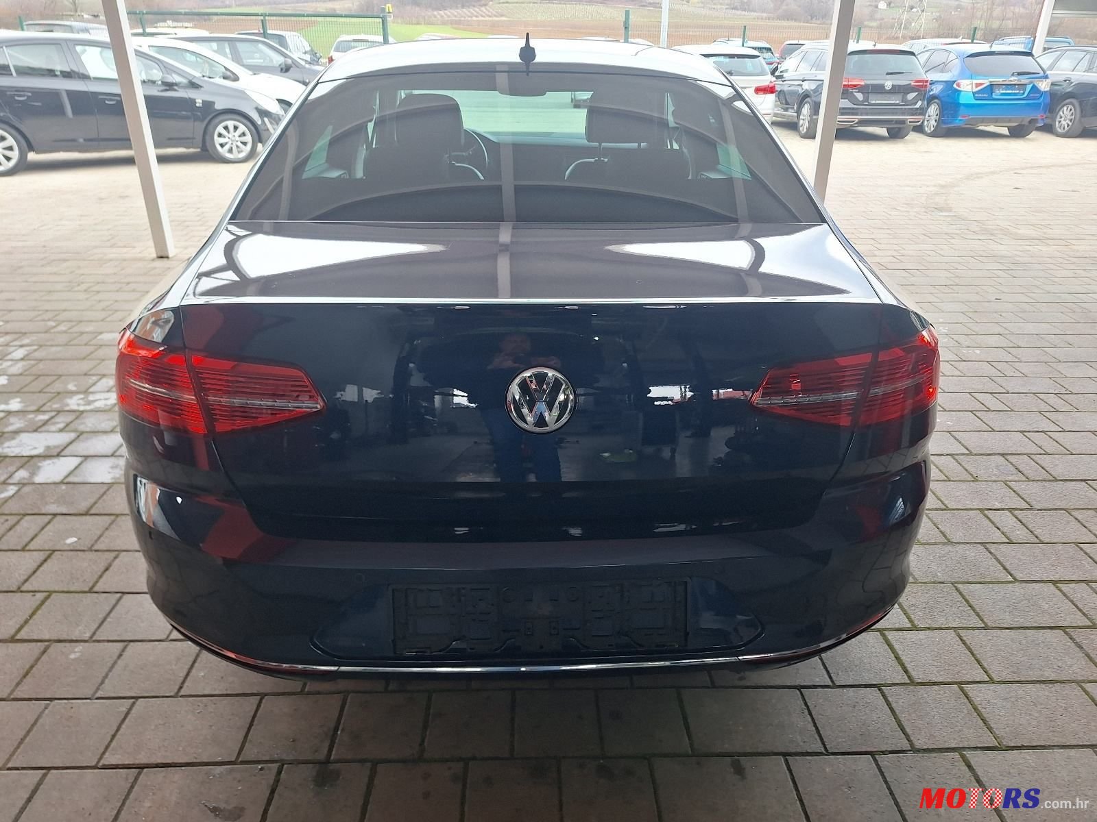 2015' Volkswagen Passat photo #4