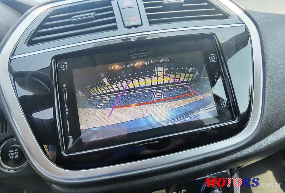 2017' Suzuki SX4 S-Cross 1.0 photo #5