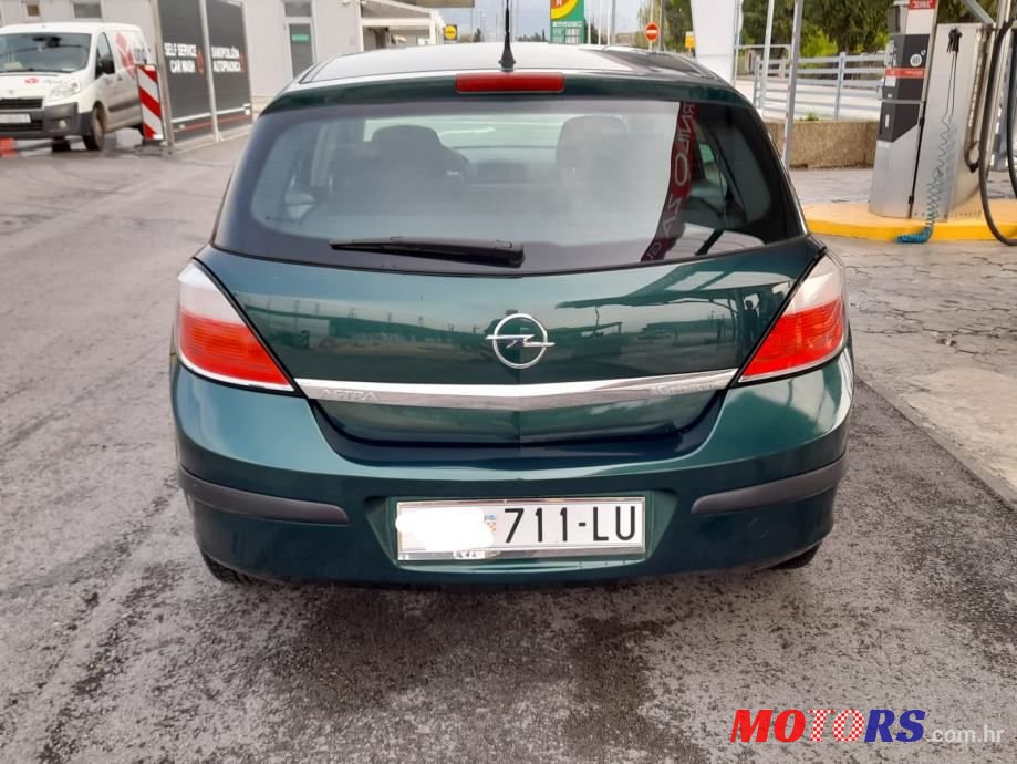 2006' Opel Astra 1,6 photo #6