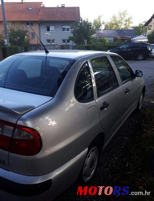 2000' SEAT Cordoba 1,6 photo #1