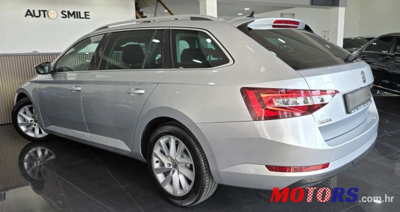 2019' Skoda Superb Combi photo #4