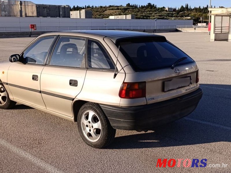 2000' Opel Astra 1,4 photo #2