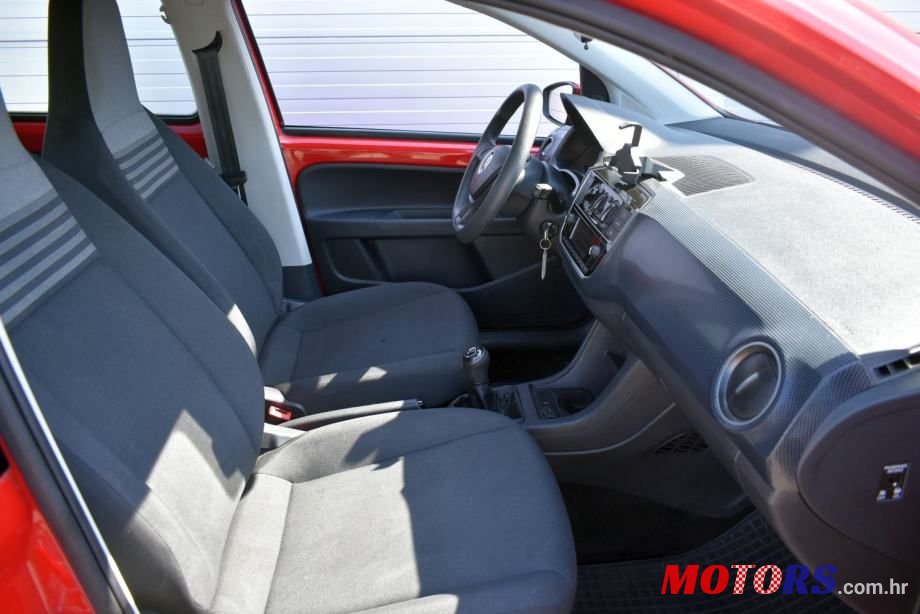 2021' Volkswagen Up! 1,0 photo #4