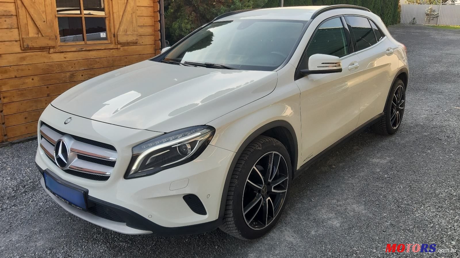 2015' Mercedes-Benz GLA 220 Cdi 4Matic photo #2