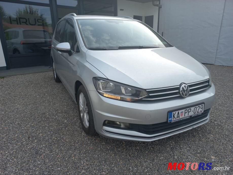 2016' Volkswagen Touran 2,0 Tdi photo #3