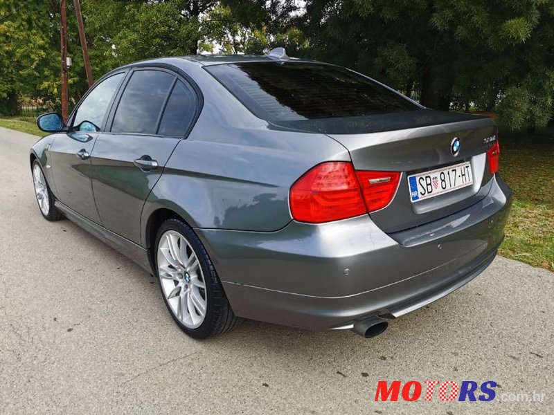 2009' BMW Serija 3 320D photo #2